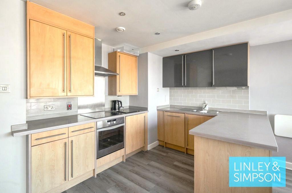 Apartment in LEEDS - View 5
