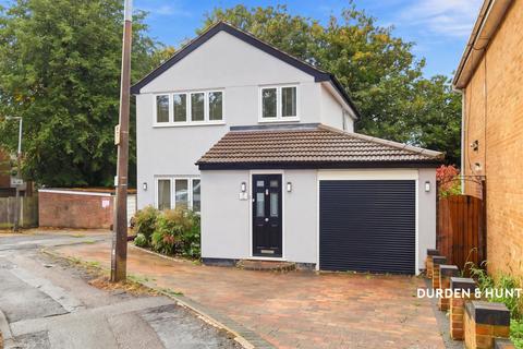 Brendans Close, Hornchurch, RM11
