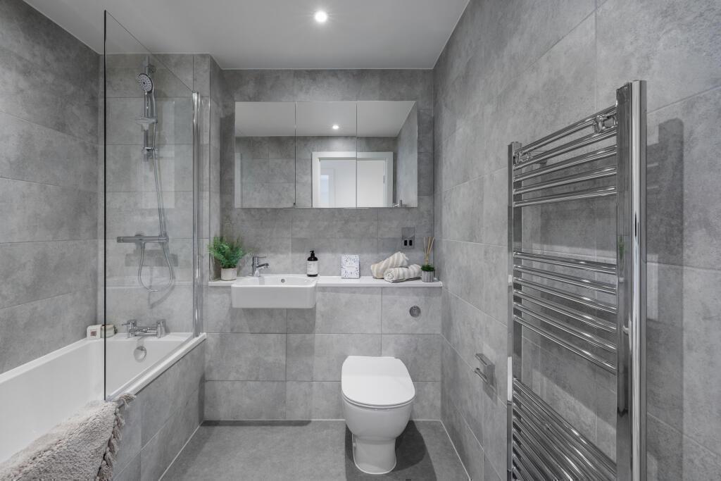 Apartment in Reading, Berkshire - More