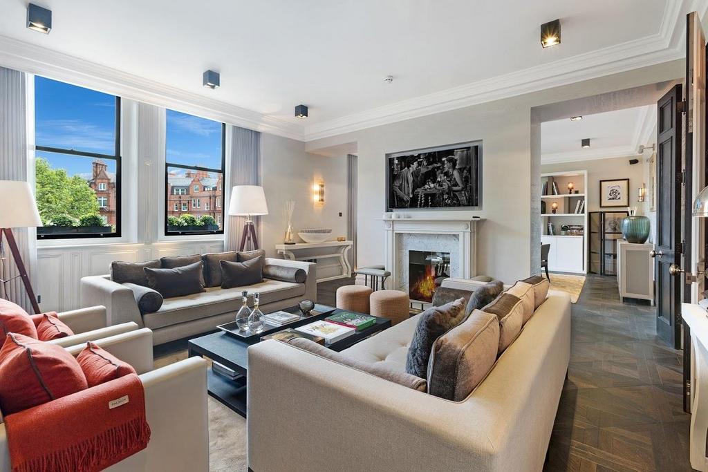 Apartment in Knightsbridge - View 4