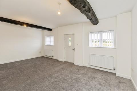 undefined, Thornton Green Lane, Thornton-le-Moors, Chester, Cheshire, CH2