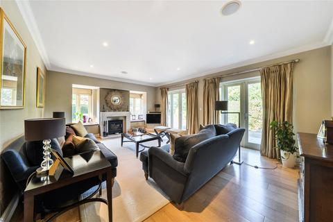 5 bedroom detached house for sale, Manor Close, East Horsley, Surrey, KT24