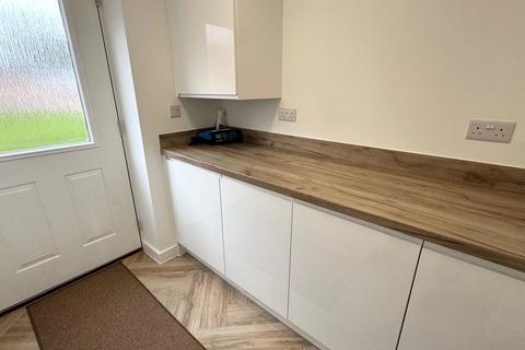 4 bedroom detached house to rent, William Onions Grove, Priorslee, Telford, TF2