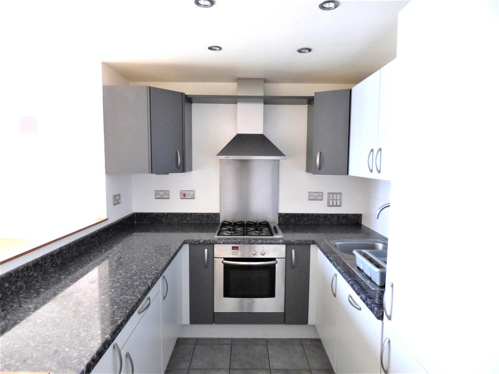 Apartment in London, Britannia Village, Canning Town - View 2