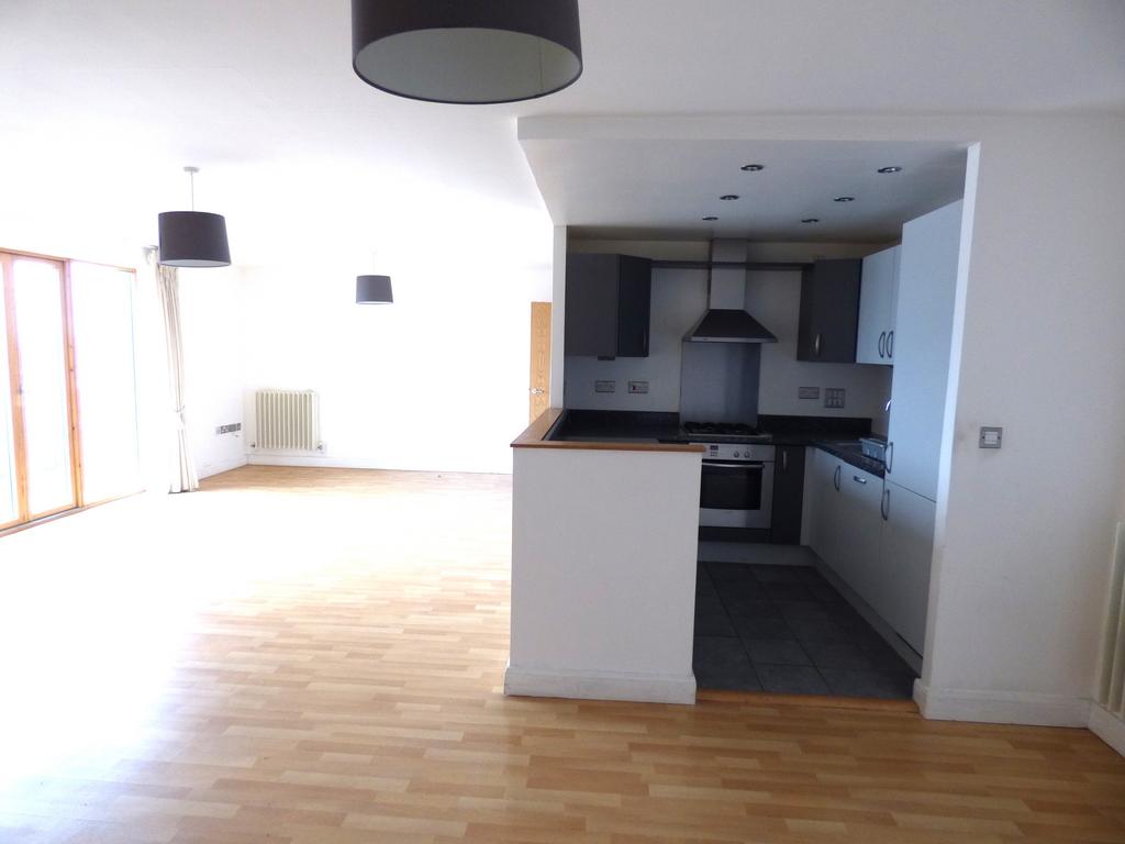 Apartment in London, Britannia Village, Canning Town - View 5