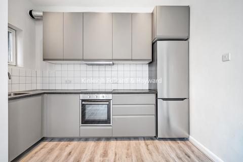 undefined, Catford Hill, Catford, London, SE6