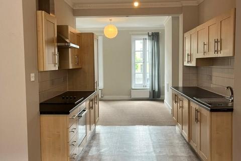 2 bedroom maisonette to rent, Lower Clapton Road, London E5