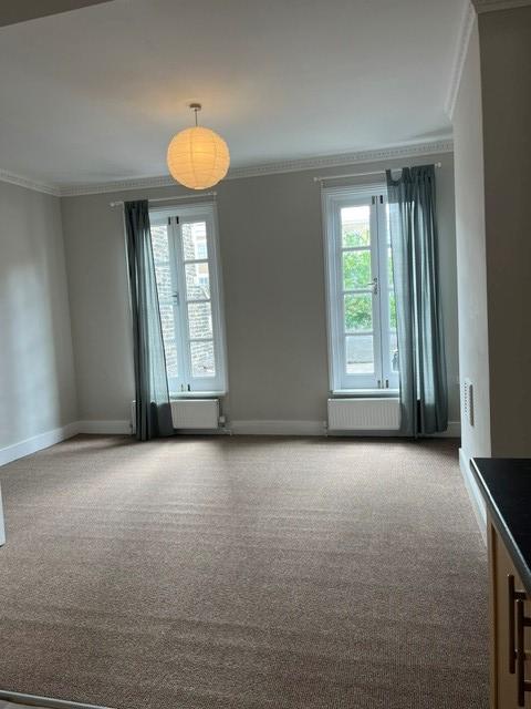 Apartment in London - View 3