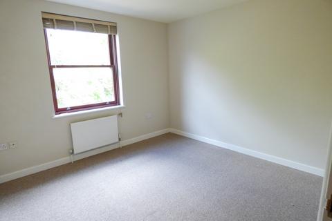 2 bedroom flat to rent, Chelmer Road, London E9