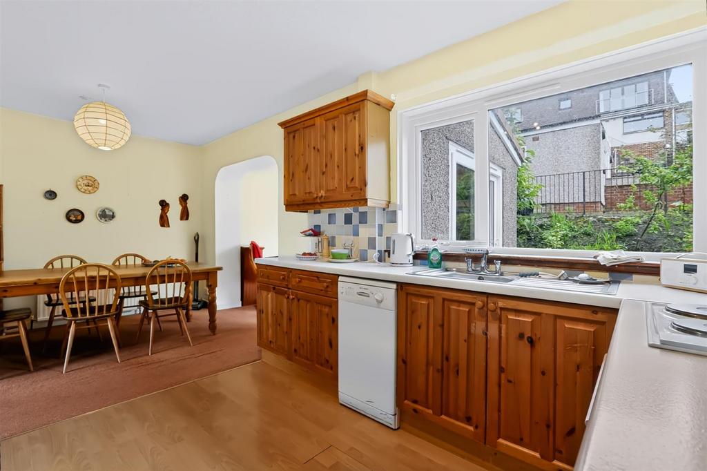 House in Gourock, Levan - More