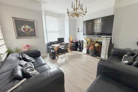 undefined, Kingsbridge Road, Lower Parkstone, Poole, BH14
