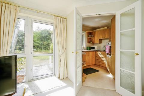 2 bedroom retirement property for sale, London Road, Headington, Oxford