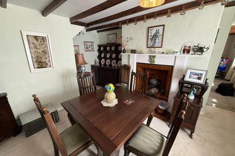 4 bedroom terraced house for sale, Llanddewi Brefi, Tregaron