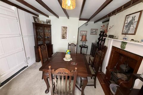 4 bedroom terraced house for sale, Llanddewi Brefi, Tregaron