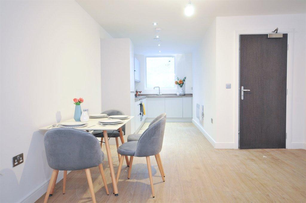 Apartment in Manchester, Greater Manchester - View 4
