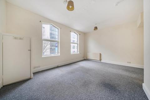 undefined, Catford Broadway, London, SE6 4SN