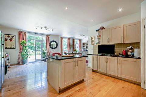 7 bedroom detached house for sale, Garden Close Lane, Newbury, Berkshire