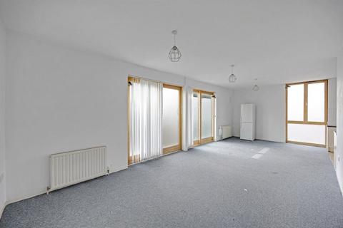 2 bedroom apartment for sale, Evelyn Road, London E16