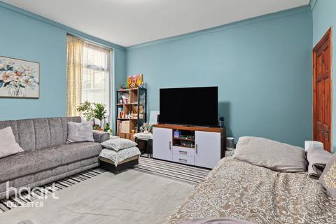 3 bedroom end of terrace house for sale, Bannerman Road, Leicester