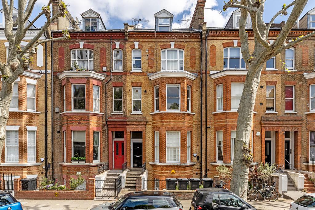 Apartment in London - View 3