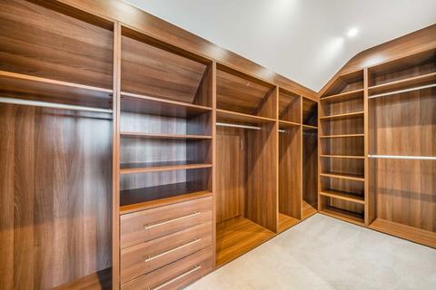 2 bedroom flat for sale, Ashridge Close, London N3