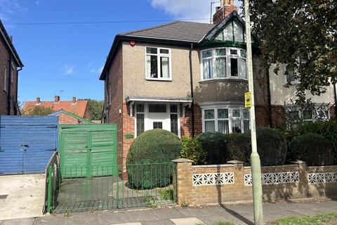 3 bedroom semi-detached house for sale, Bates Avenue, Darlington