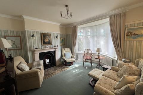 3 bedroom semi-detached house for sale, Bates Avenue, Darlington
