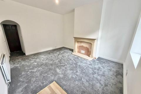 2 bedroom house to rent, Bennett Street, Halifax, HX3