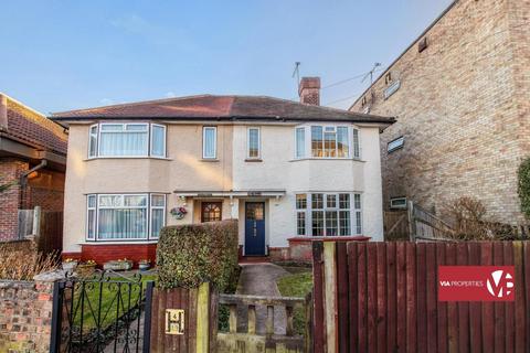 3 bedroom semi-detached house for sale, Brocket Road, Hoddesdon EN11