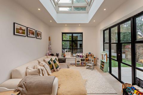 4 bedroom semi-detached house for sale, Frances Road, Windsor, Berkshire