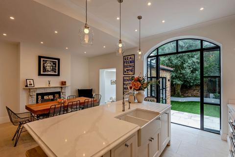 4 bedroom semi-detached house for sale, Frances Road, Windsor, Berkshire