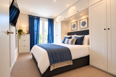 2 bedroom flat for sale, Roxborough Avenue, Harrow HA1