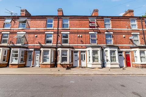 3 bedroom terraced house for sale, Chippendale Street, Nottingham, NG7