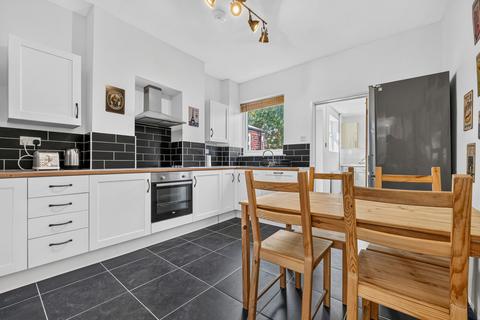 3 bedroom terraced house for sale, Chippendale Street, Nottingham, NG7