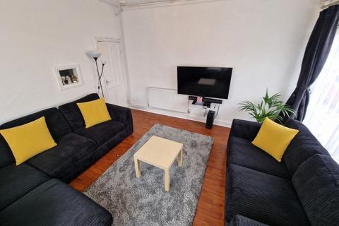 3 bedroom terraced house for sale, Leicester LE2