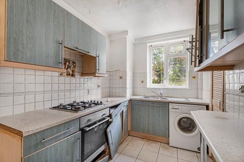 undefined, Hopton Road, London, SW16