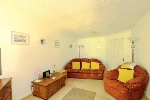 1 bedroom apartment for sale, Stanley Court, St Marychurch TQ1