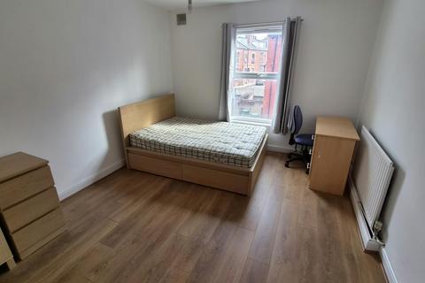 2 bedroom house to rent, Thornville Avenue, Leeds