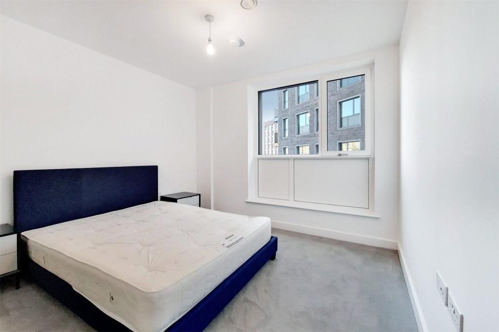 Apartment in London - More