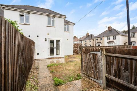 3 bedroom semi-detached house to rent, Chestnut Avenue, Headington, OX3