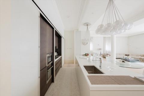 undefined, Fitzjohns Avenue, Hampstead, London NW3