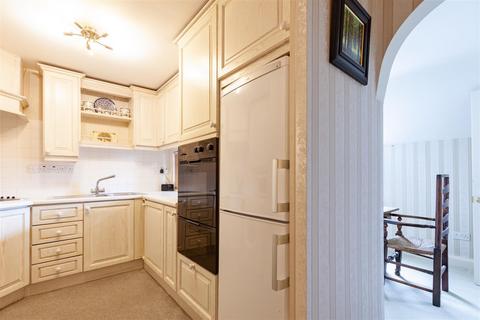 2 bedroom retirement property for sale, Upper Brook Hill, Woodstock OX20