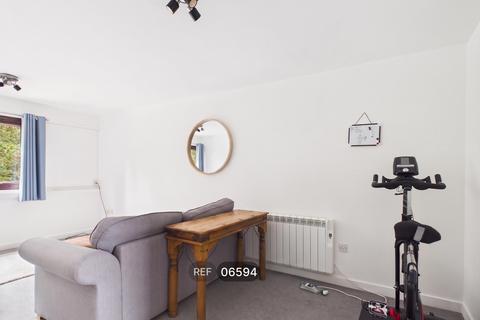 1 bedroom flat to rent, Ashfields, The Drive, Peterborough, PE3 6DJ
