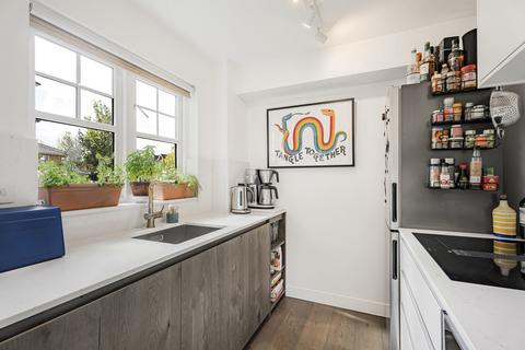 undefined, Fawcett Close, London, SW16