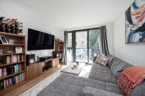 2 bedroom flat for sale, Graciosa Court, 176 Harford Street, Tower Hamlets, London, E1
