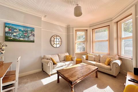 3 bedroom ground floor flat to rent, West Hill Road, Bournemouth, BH2