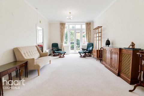 1 bedroom flat for sale, Farthing Court, Langstone Way, NW7