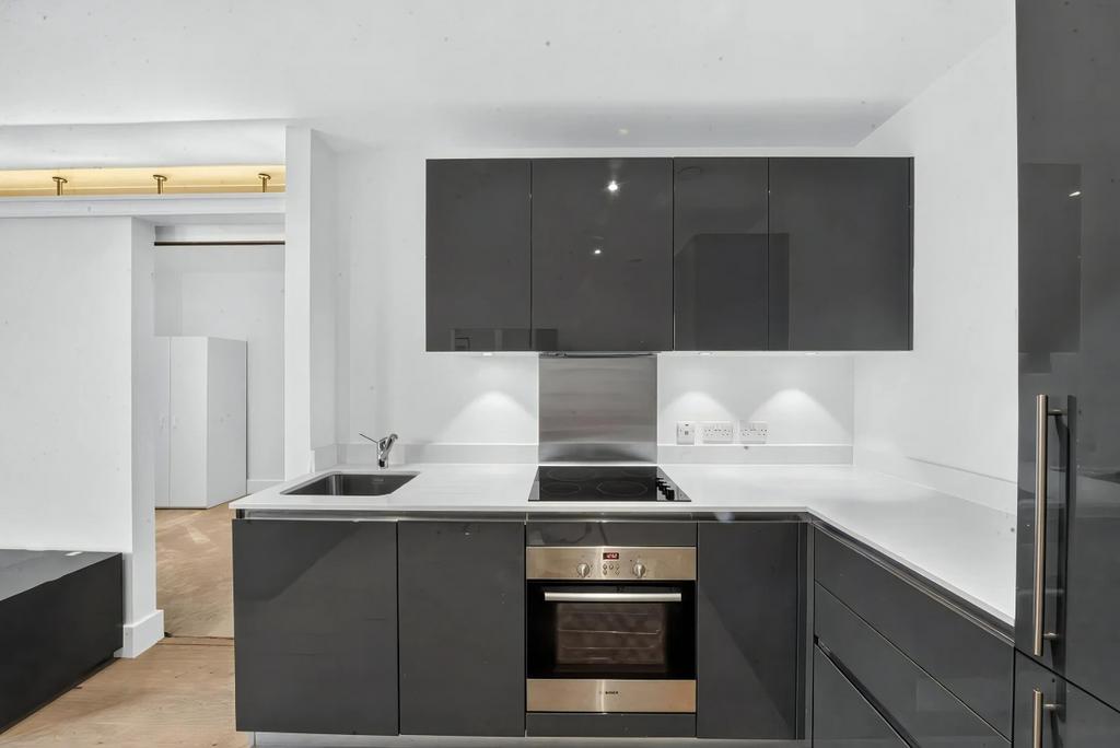 Apartment in London - View 5