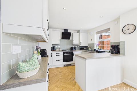 4 bedroom detached house for sale, Sanderling Grove, North Yorkshire YO22
