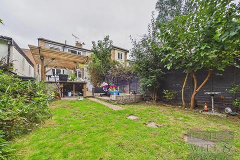 3 bedroom semi-detached house for sale, Stonehouse Drive, St. Leonards-On-Sea